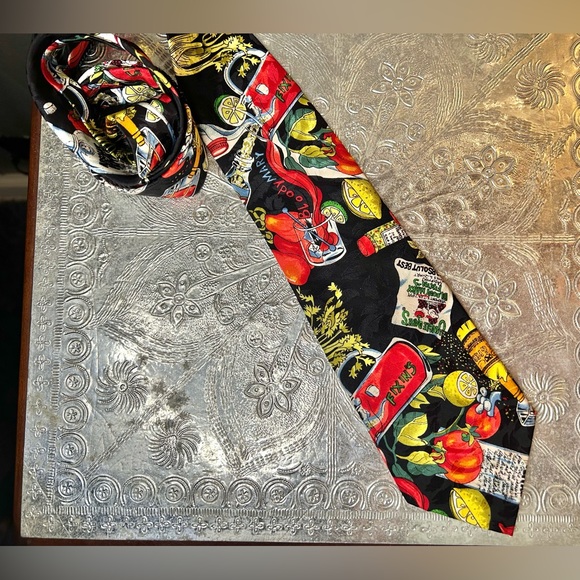 Nicole Miller Bloody Mary Tie - Picture 2 of 7